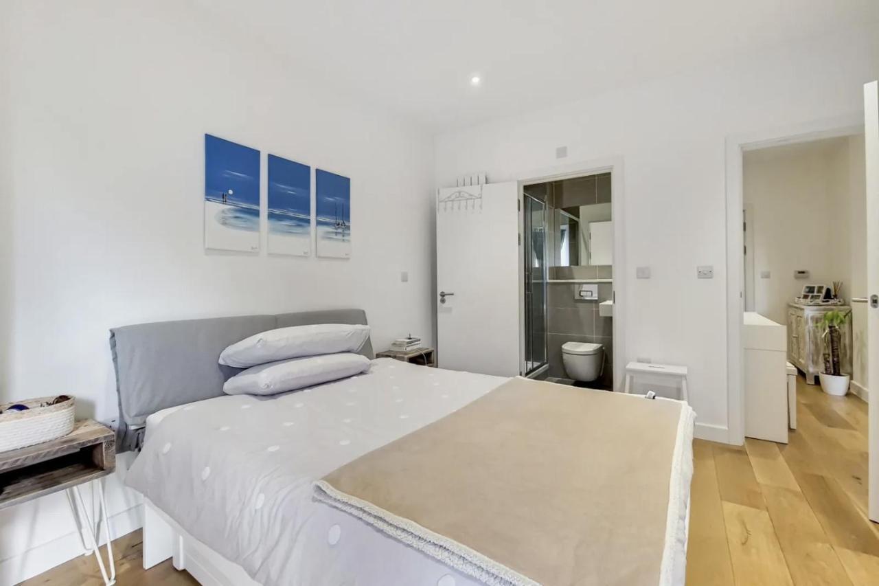 Luxury 2 Bed 2 Bath With Balcony New Build Apartment *South Central London* Esterno foto